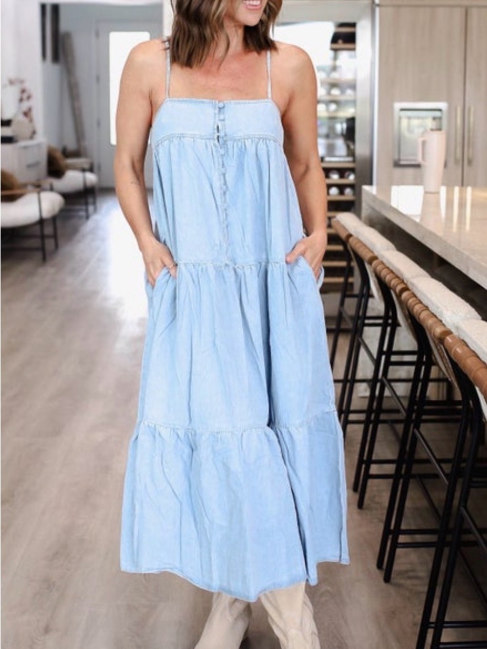 Chambray Sleeveless Tiered Dress | Pockets | Stretchy NWT XL